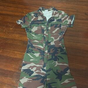 BDG Army Fatigue Mechanical Suit Sz. S